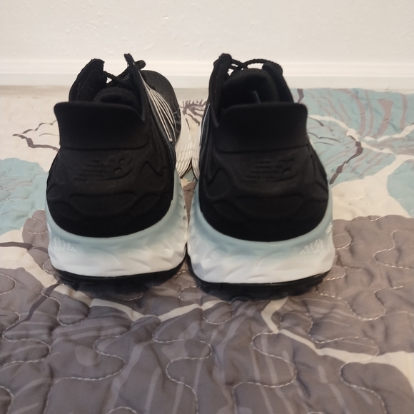 New Balance Shoes Womens US size10.5Fresh Foam 1080 Running Sneakers Knit LowTop - Picture 5 of 16